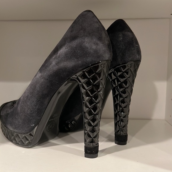 Chanel Suede Grey and Black Heels